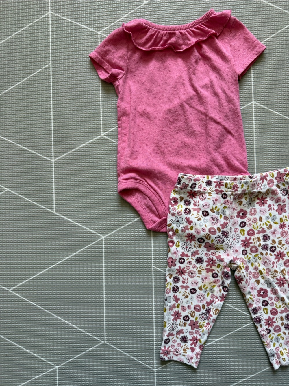 Garanimals|Baby girl set,Pink Ruffle collar Onesie with Floral Leggings,boho 6M•
